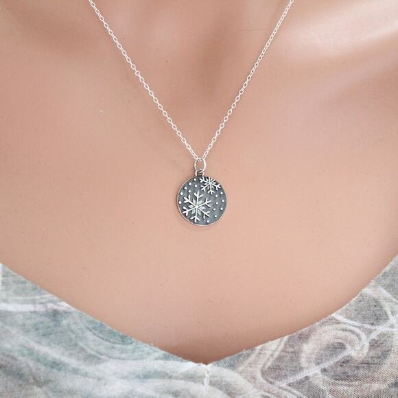 Sterling Silver Winter Storm Necklace, Sterling Silver Snow Flurry Necklace - Picture 3 of 5